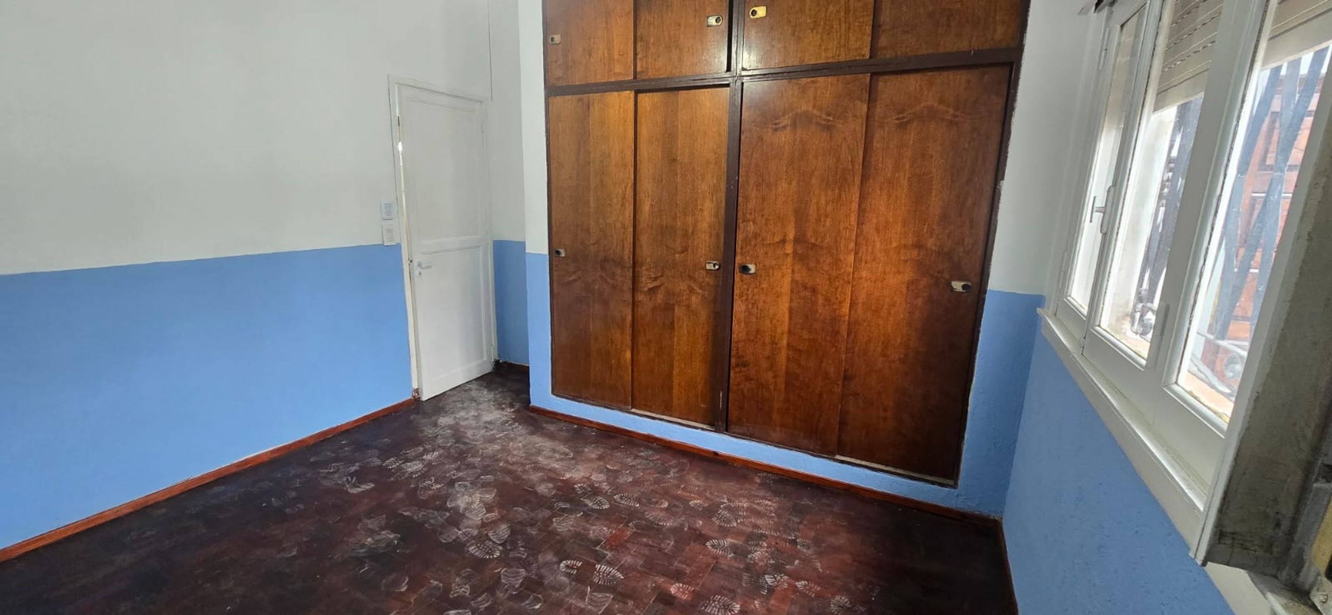 SE ALQUILA DPTO AL FRENTE 3 AMB. CON PATIO SIN EXPENSAS - 7