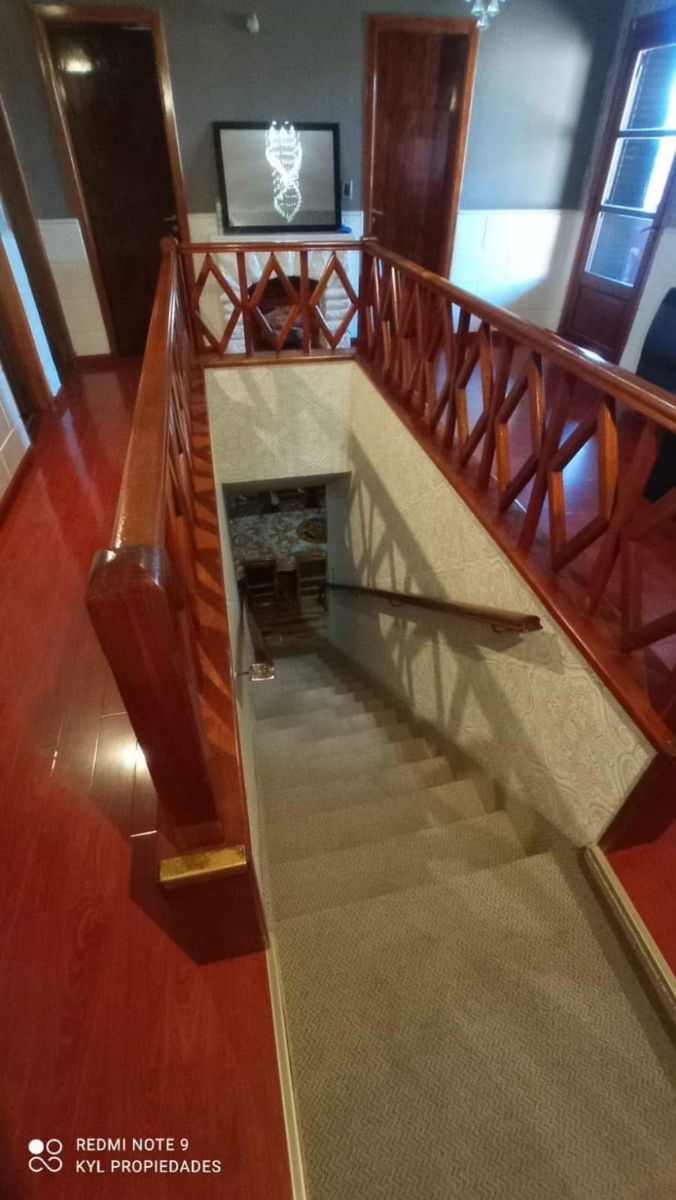 SE VENDE CASA 2 PLANTAS EN LINIERS - 20