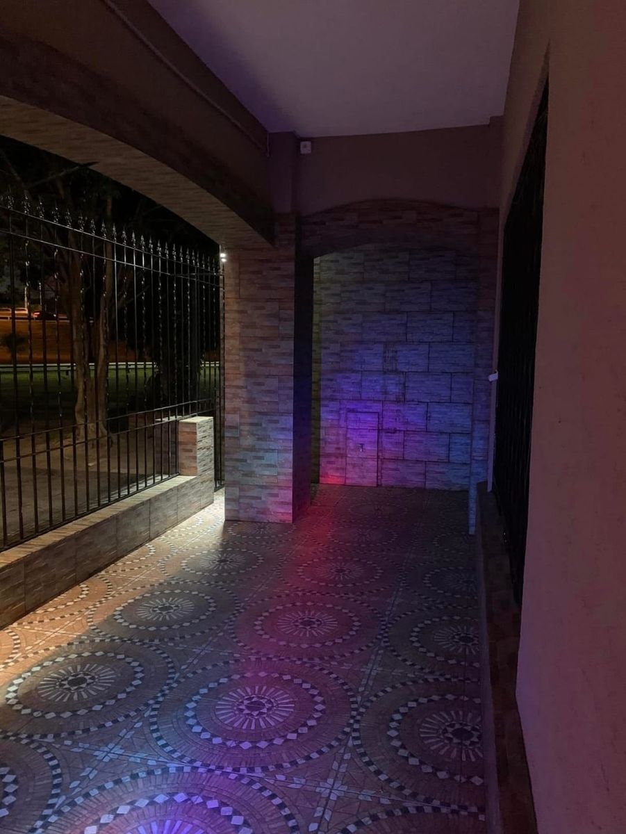 SE VENDE CASA 2 PLANTAS EN LINIERS - 35