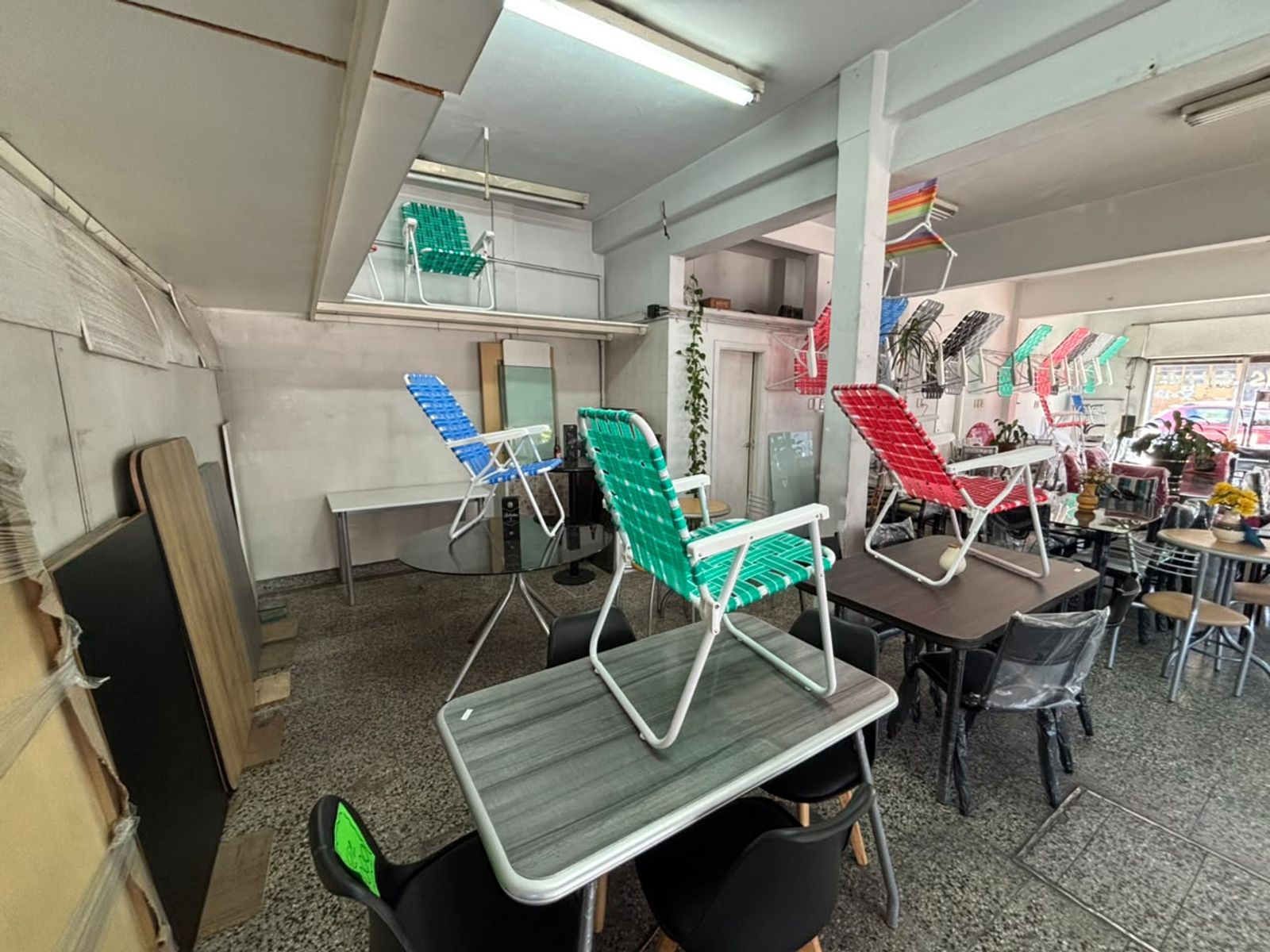 SE VENDE LOCAL CON VIVIENDA EN JOSE INGENIEROS - 7