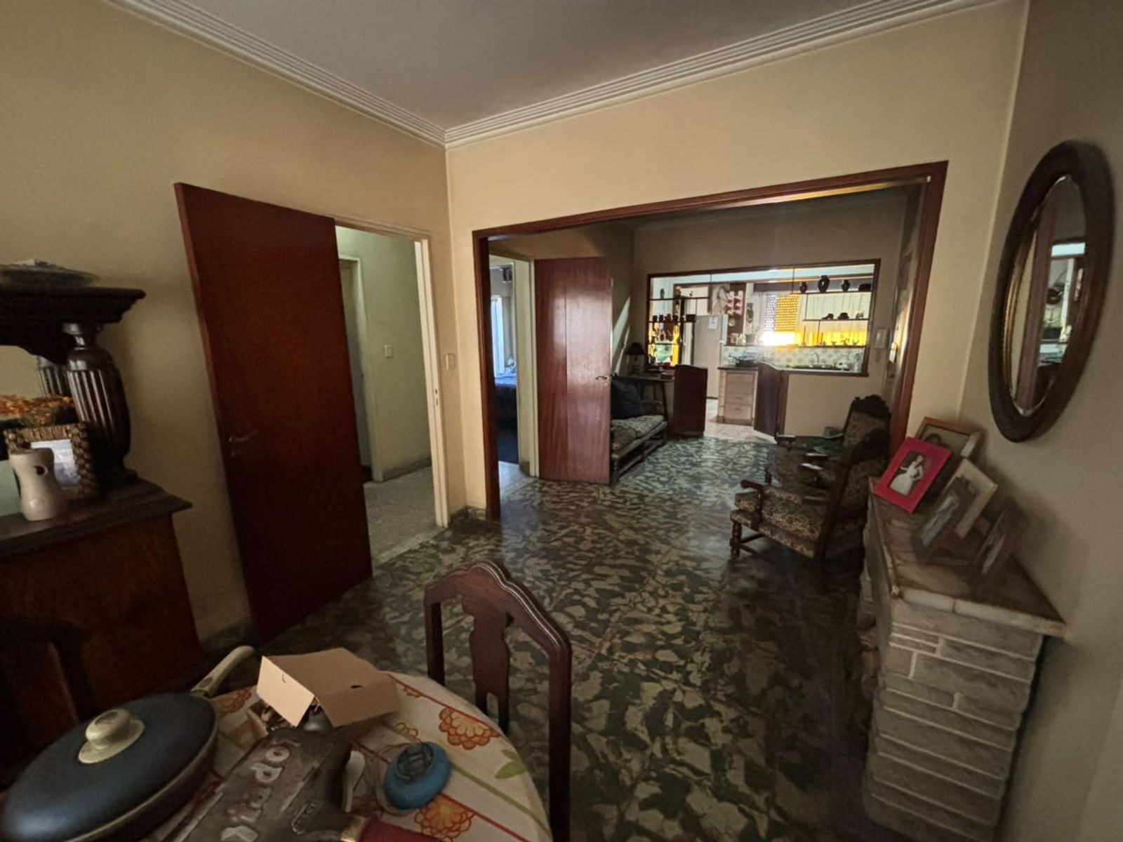 SE VENDE LOCAL CON VIVIENDA EN JOSE INGENIEROS - 12