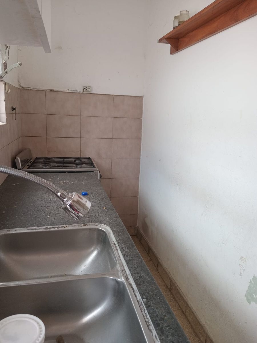 SE VENDE DPTO 2 AMBIENTES GRANDES CON TERRAZA PROPIA EN RAMOS MEJIAS - 15