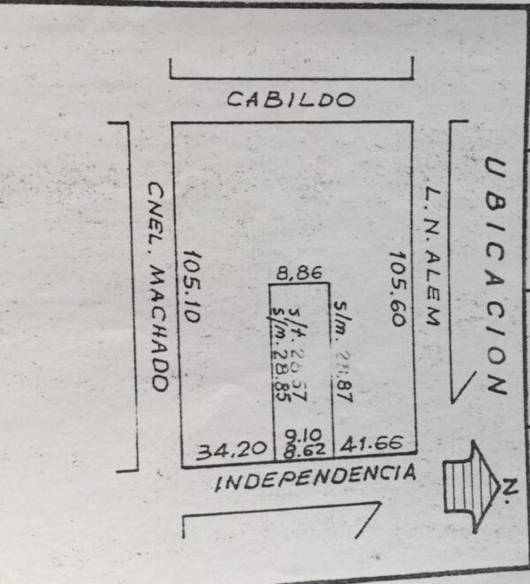 terreno con un galpón ideal para cancha de futbol, o construcción de edificio o deposito de mercadería pocas cuadras del centro de morón