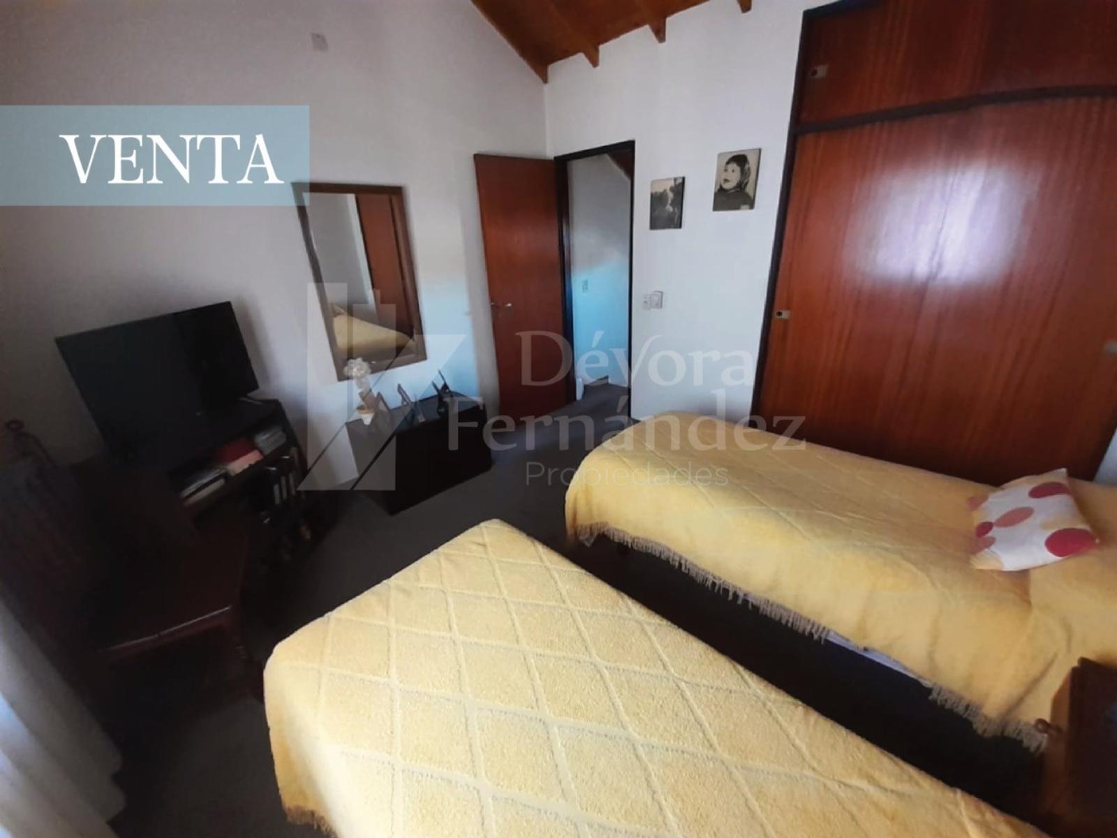 Dúplex de categoría en Castelar a cuadras de sarmiento — foto 3