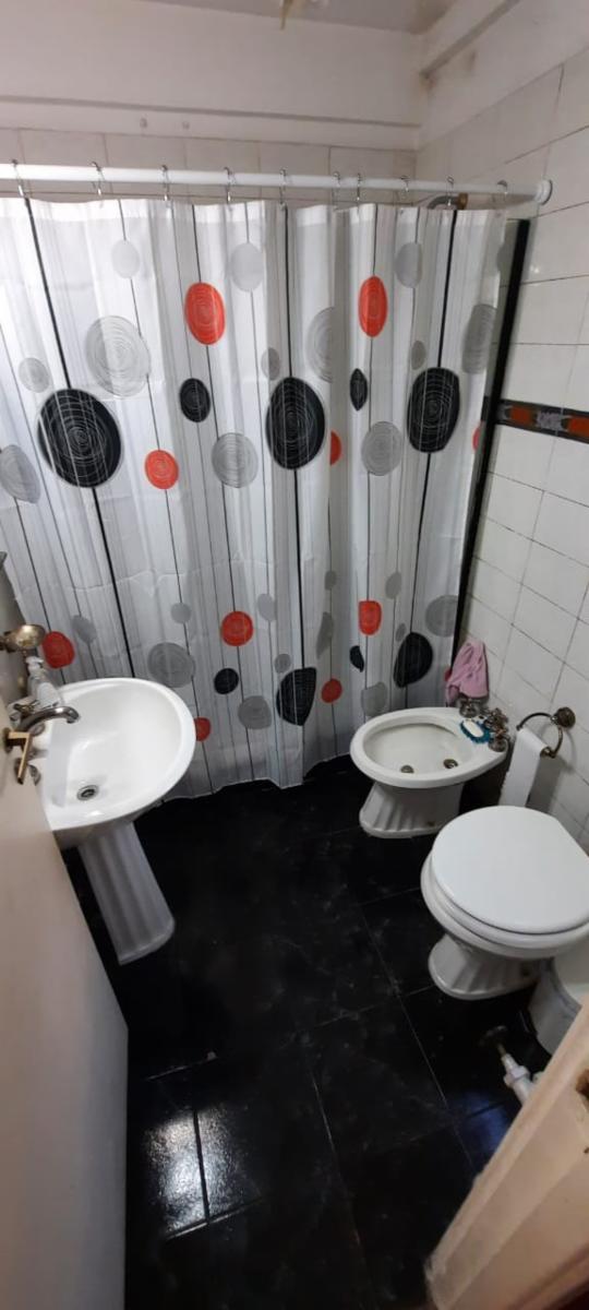HERMOSO 4 AMBIENTES CON DEPENDENCIA — foto 2