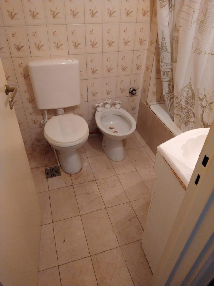 EXCELENTE 2 AMBIENTES EN RECOLETA — foto 8