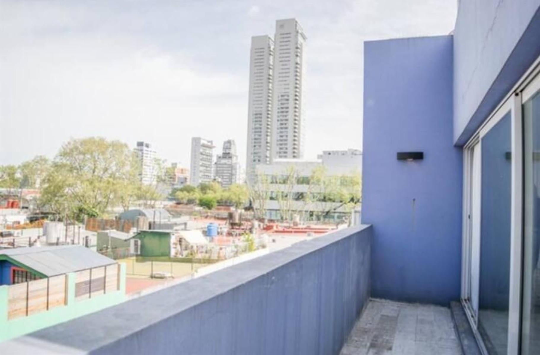 MONOAMBIENTE CON GRAN ENTRADA DE LUZ Y VISTA ABIERTA