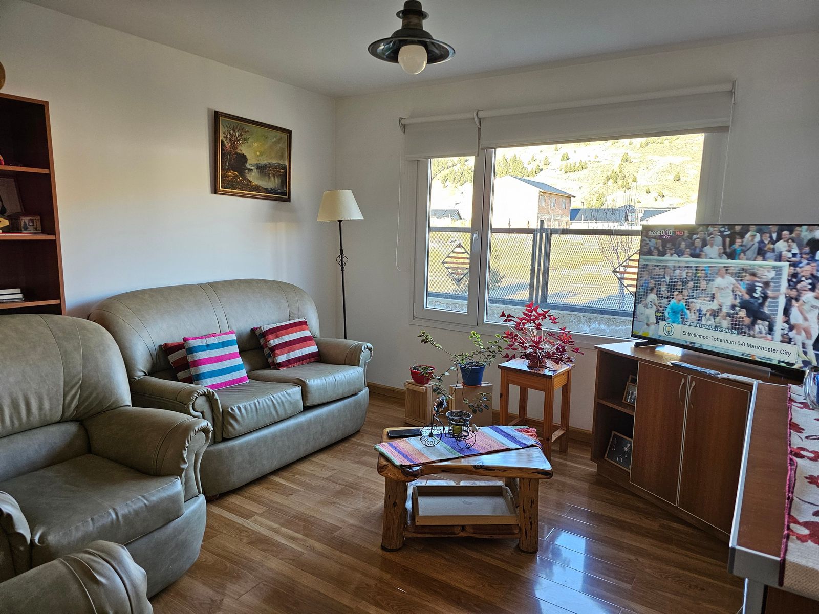 MODERNA CASA EN ESQUEL, CHUBUT - 4
