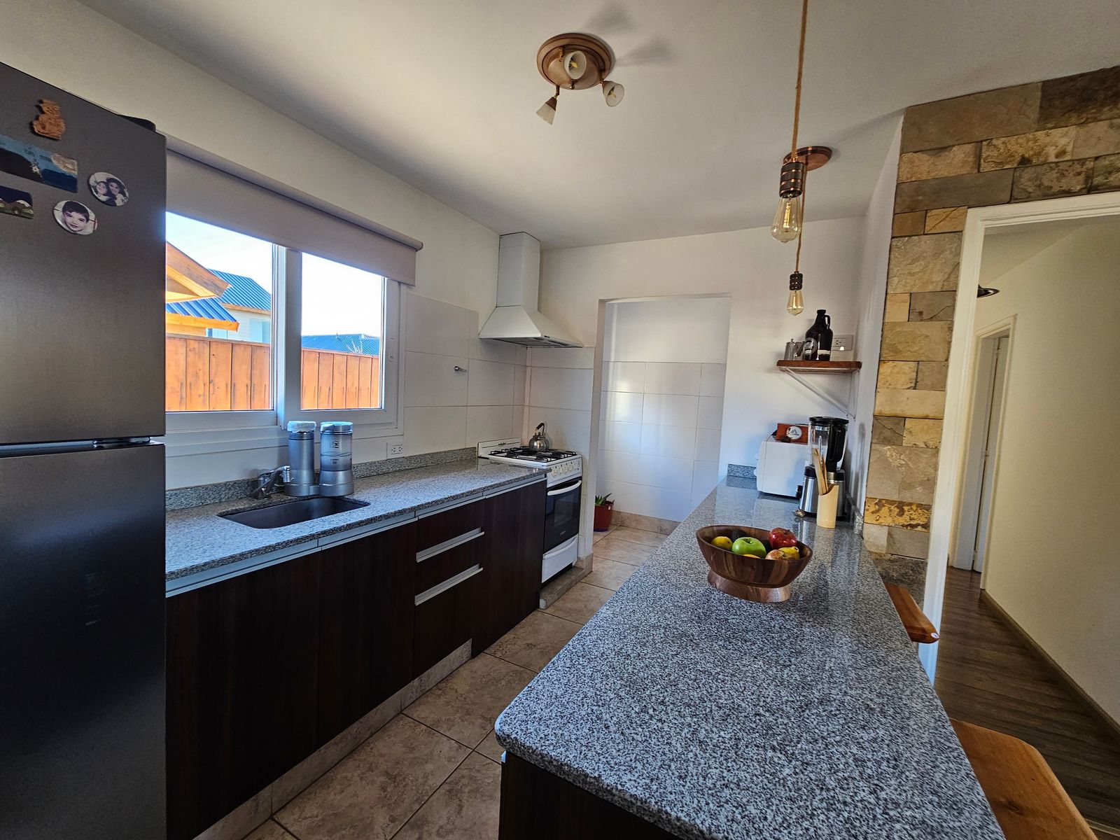 MODERNA CASA EN ESQUEL, CHUBUT - 9