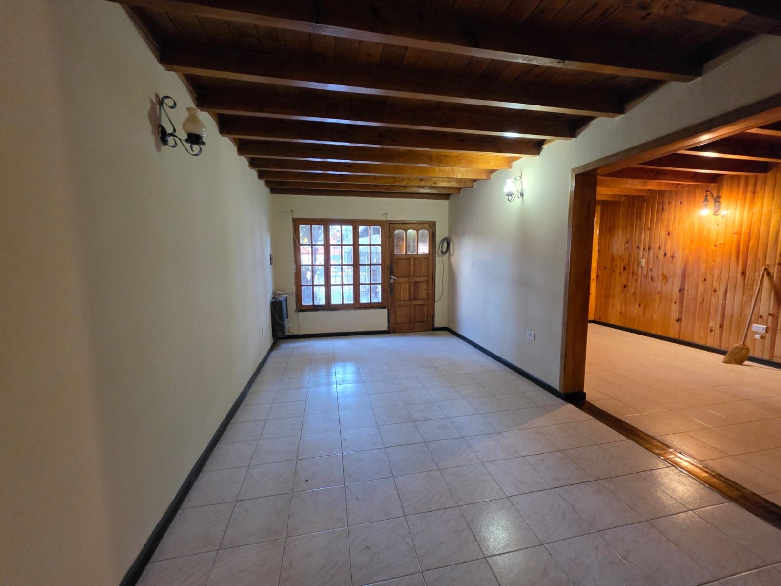 ALQUILER DE DUPLEX DE 4 DORMITORIOS EN EL CENTRO DE ESQUEL, CHUBUT - 4