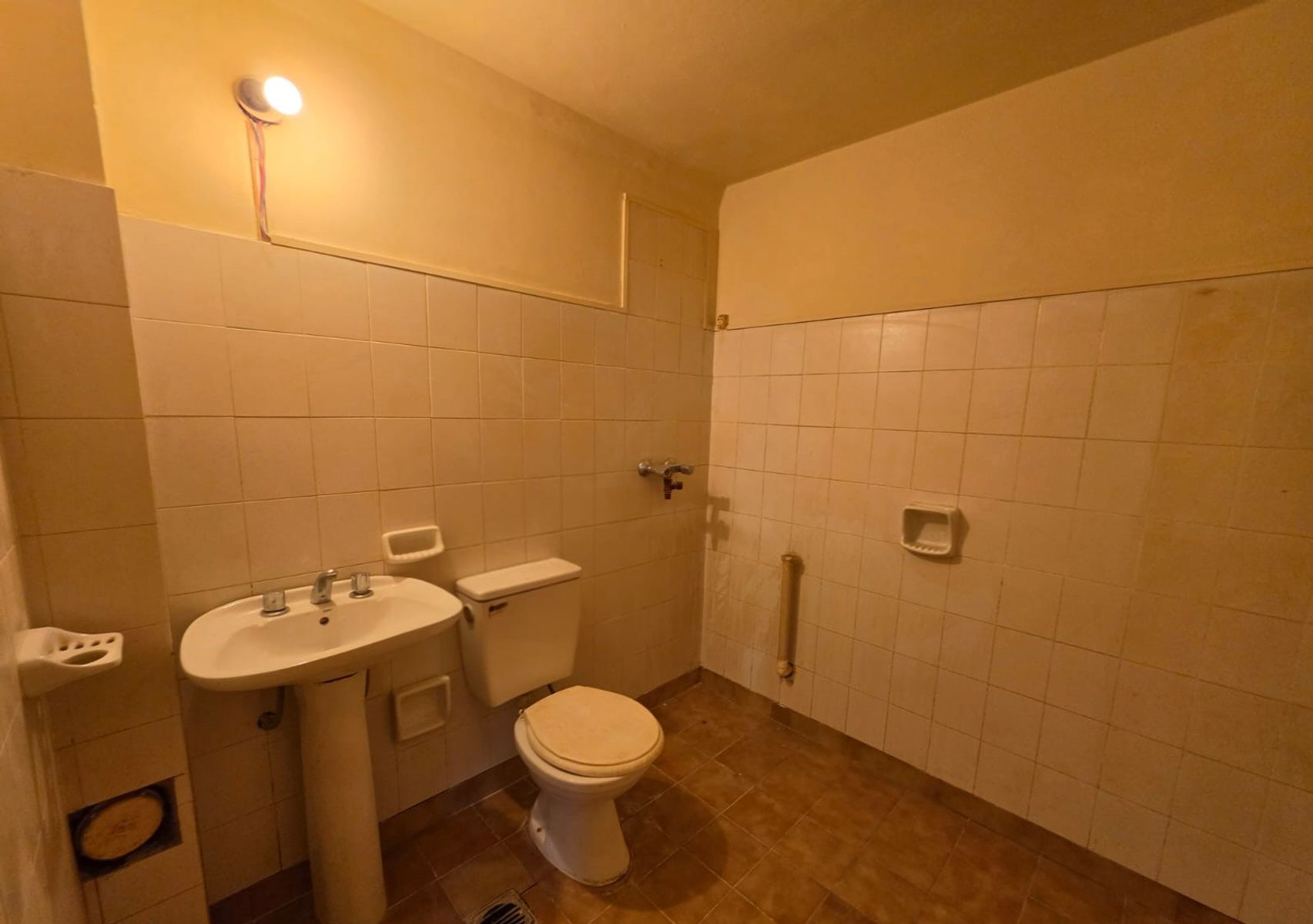 ALQUILER DE DUPLEX DE 4 DORMITORIOS EN EL CENTRO DE ESQUEL, CHUBUT - 8