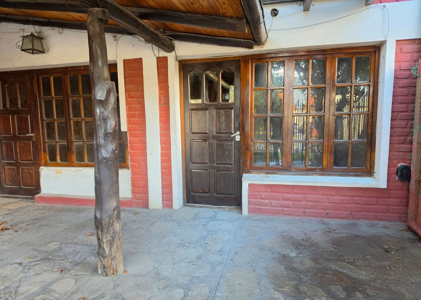 DÚPLEX DE 4 DORMITORIOS EN ZONA CÉNTRICA DE ESQUEL, CHUBUT - 16