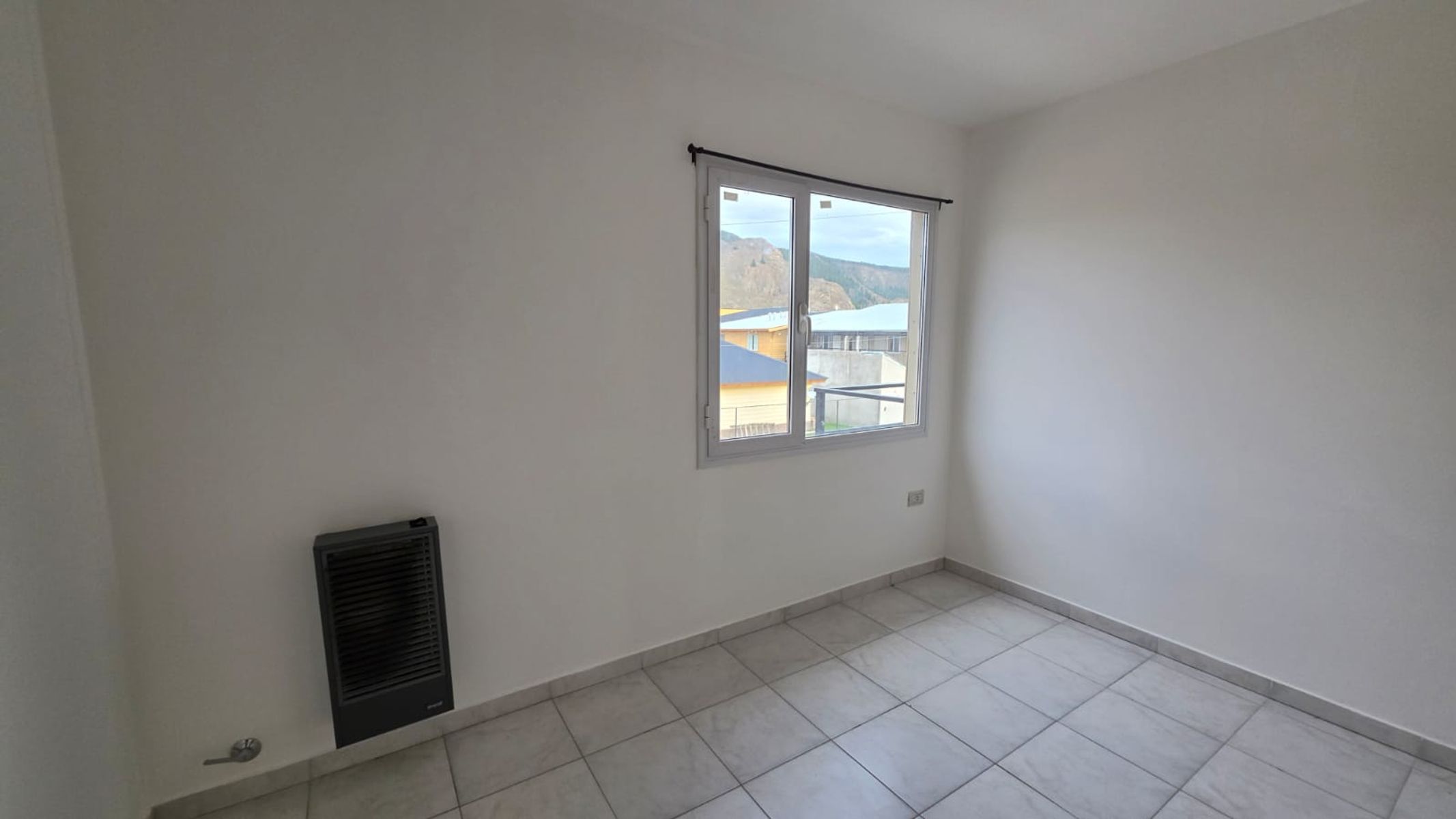 EXCELENTE DEPARTAMENTO SEMINUEVO DE 2 DORMITORIOS CON VISTAS PANORAMICAS — foto 6