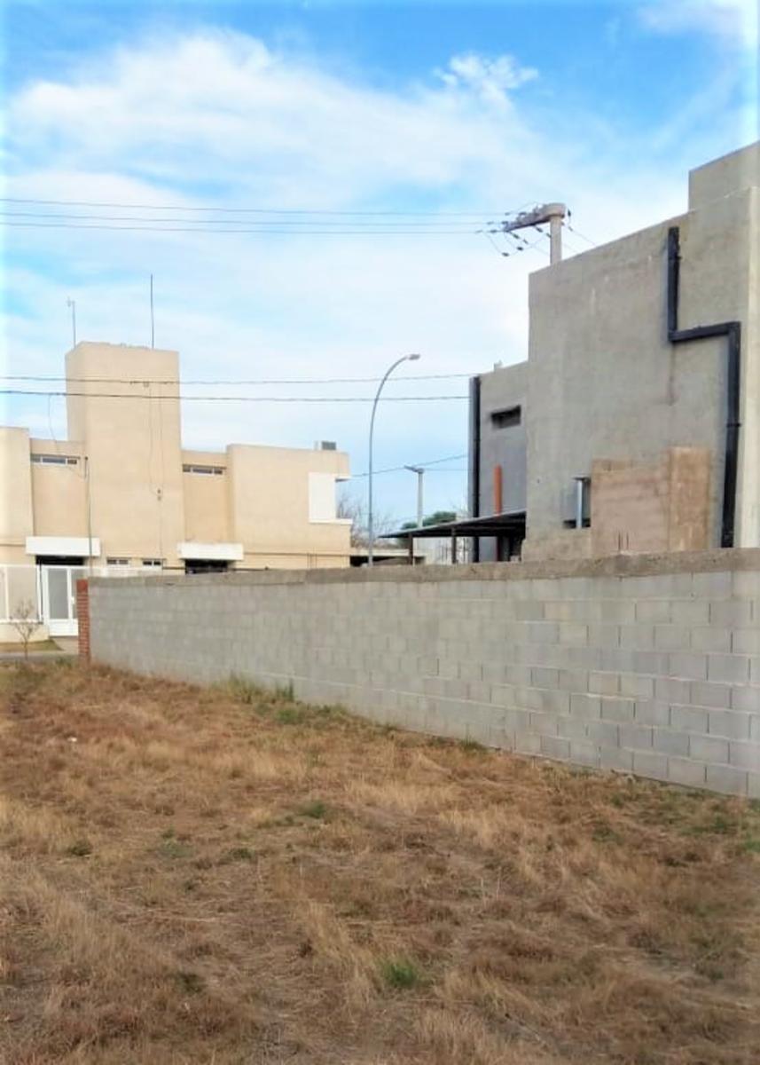 VENDO TERRENO VALLE CERCANO - BRIO EL TRIUNFO — foto 2