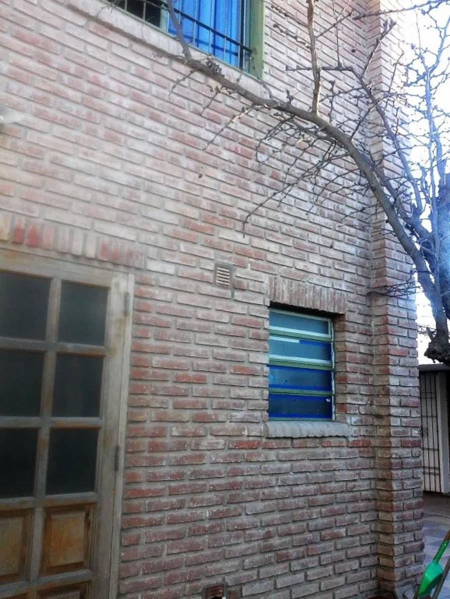 VENDO CASA CON DEPARTAMENTO B° CORONEL OLMEDO-CÓRDOBA — foto 3