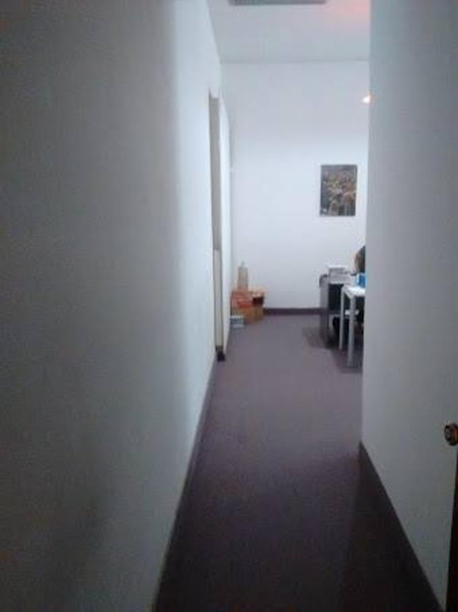 VENDO OFICINA CENTRO DE CÓRDOBA