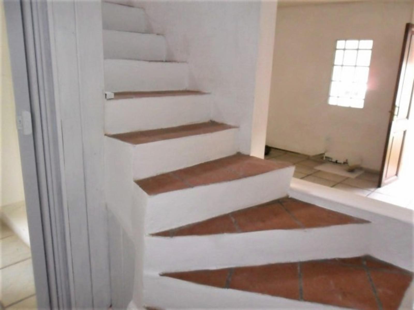 VENDO DUPLEX UNQUILLO-CORDOBA 2DOR. 412M2 — foto 2