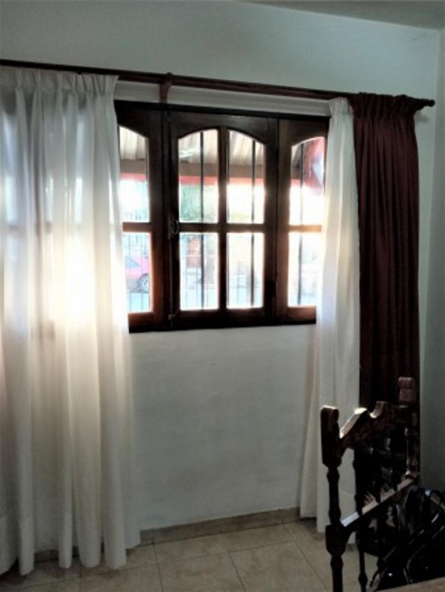 VENTA CASA B°ALTOS DE VELEZ SARSFIELD — foto 3