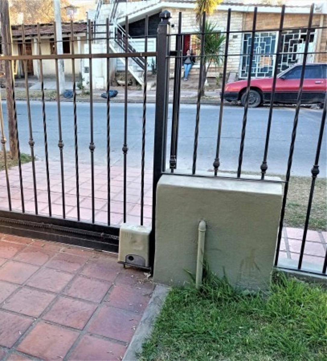 VENTA CASA B°ALTOS DE VELEZ SARSFIELD — foto 4