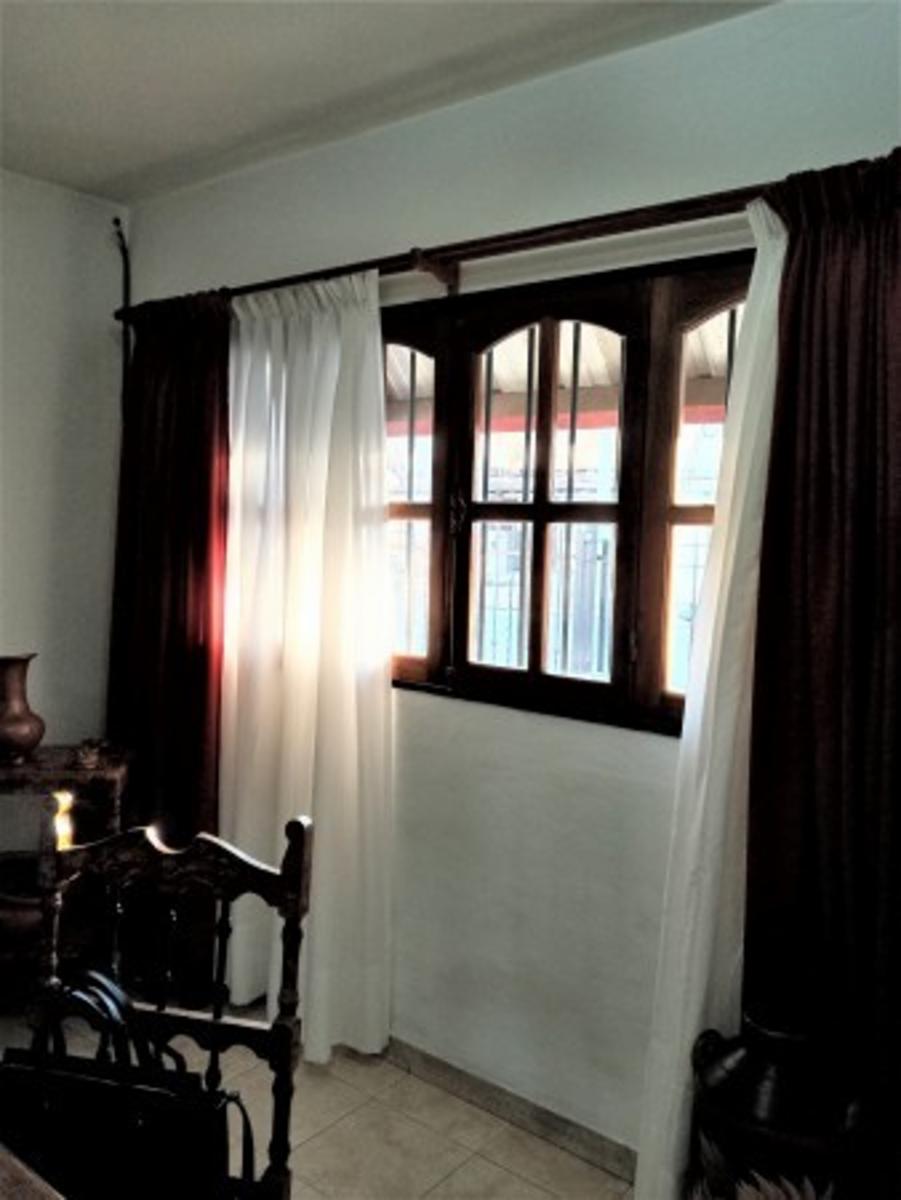 VENTA CASA B°ALTOS DE VELEZ SARSFIELD — foto 7