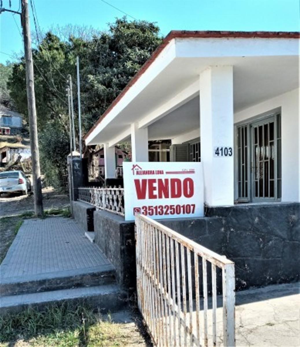 VENTA URGENTE PRECIO REBAJADO CASA AMPLIA -AV. SAN MARTÍN UNQUILLO CÓRDOBA (SE RECIBE OFERTA EN PESOS)