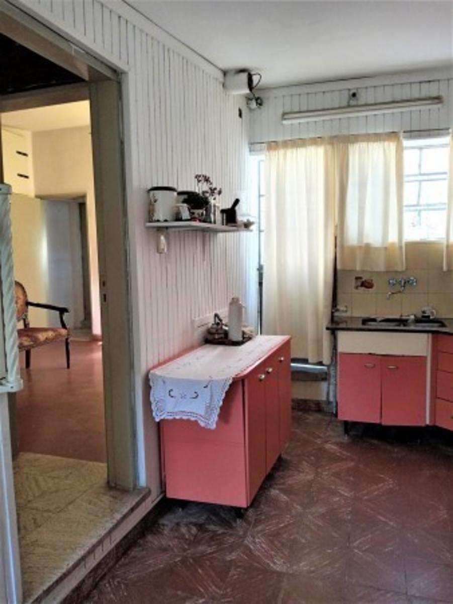 VENTA URGENTE PRECIO REBAJADO CASA AMPLIA -AV. SAN MARTÍN UNQUILLO CÓRDOBA (SE RECIBE OFERTA EN PESOS) — foto 5