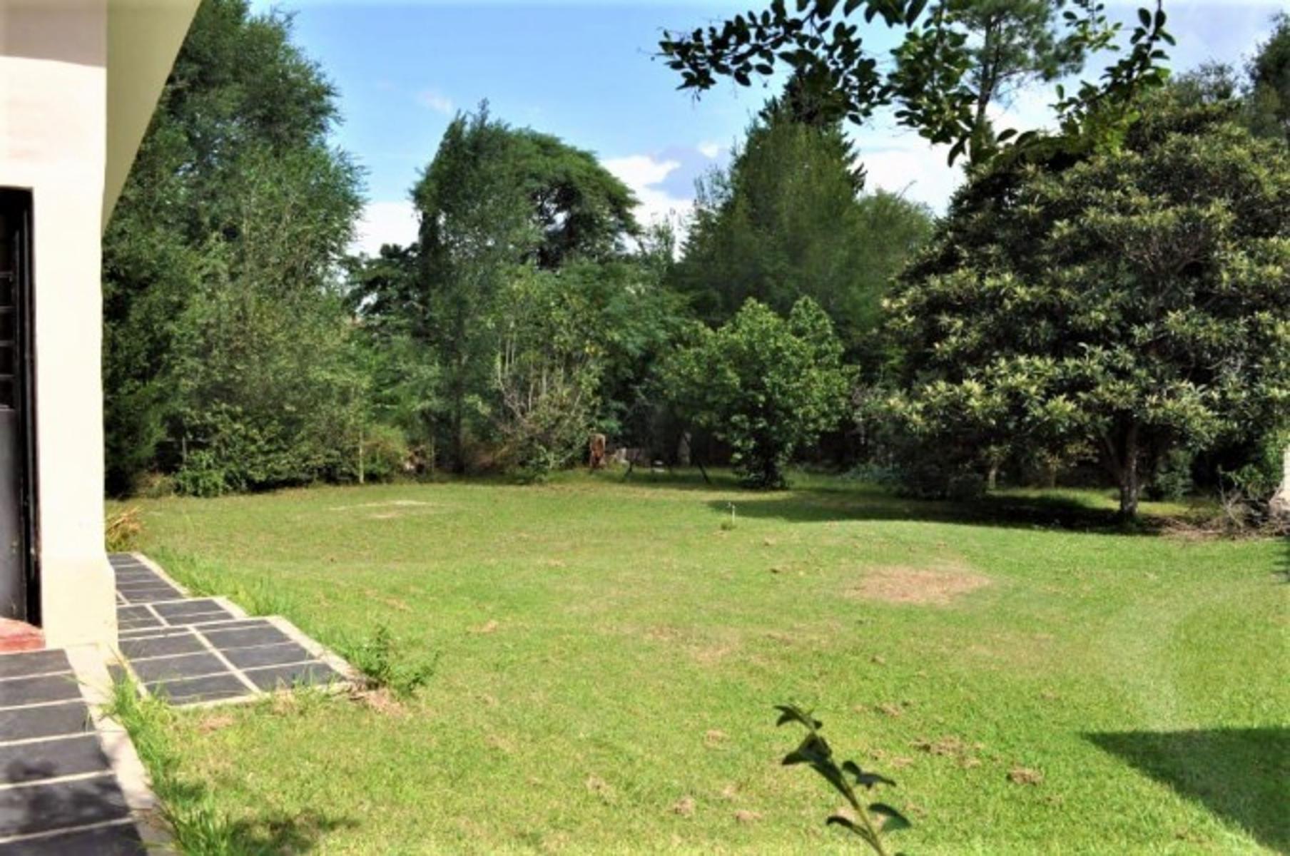VENDO CASA VILLA LAGO AZUL - CARLOS PAZ