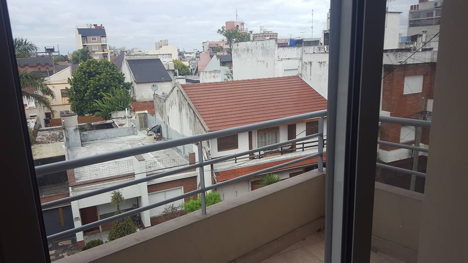 Gran depto. tipo loft c/cohera en alquiler en San Justo — foto 7