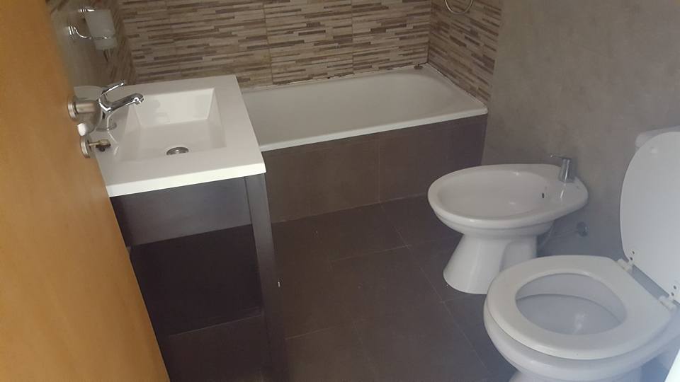 Gran depto. tipo loft c/cohera en alquiler en San Justo — foto 9