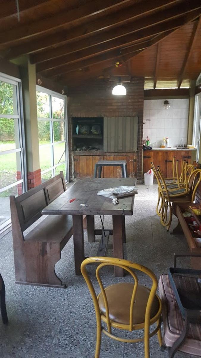 Imponente casa quinta en lo mejor de Gonzalez Catán — foto 5