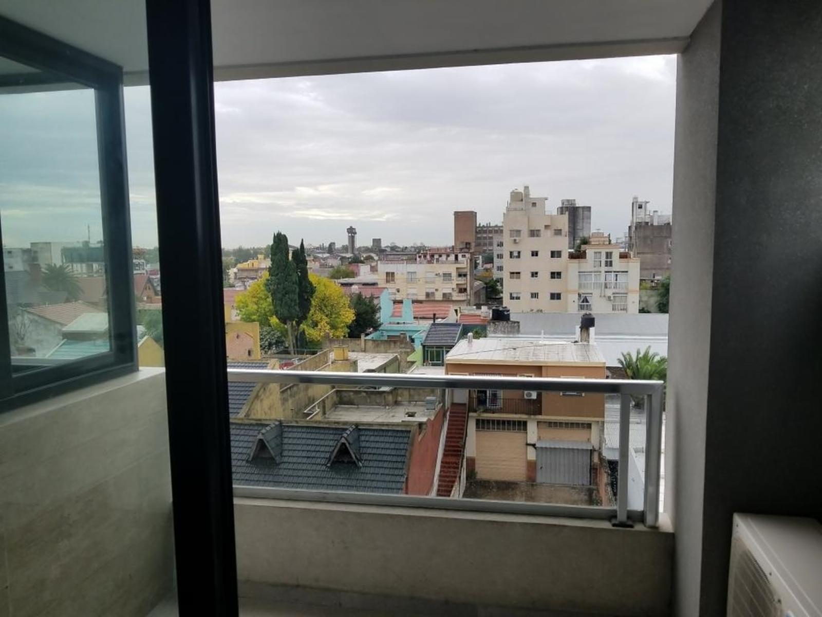 Venta depto. dos ambientes de lujo c/cochera en San Justo Centro — foto 13