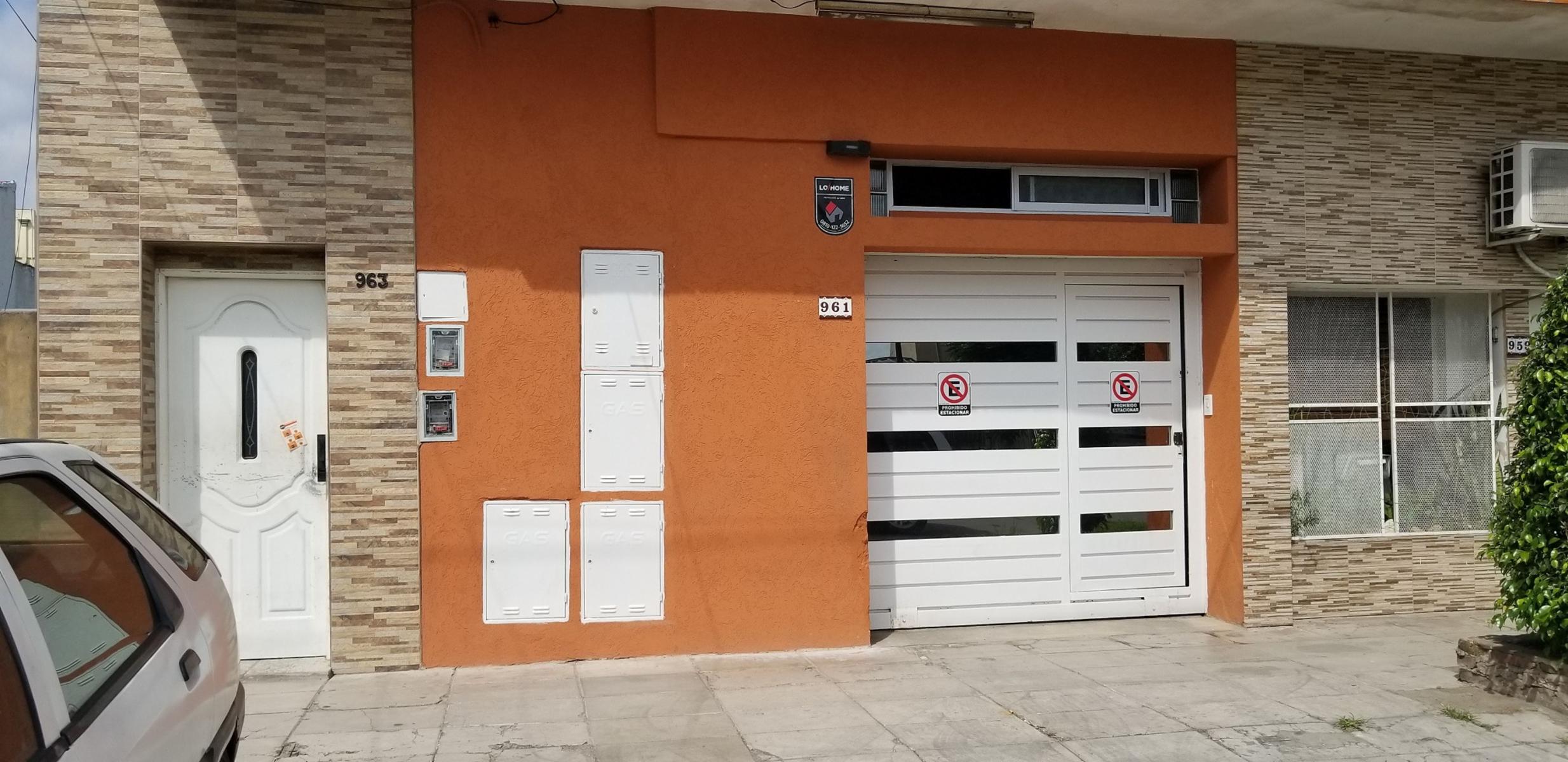 Local con vivienda en lo mejor de Villa Luzuriaga — foto 6