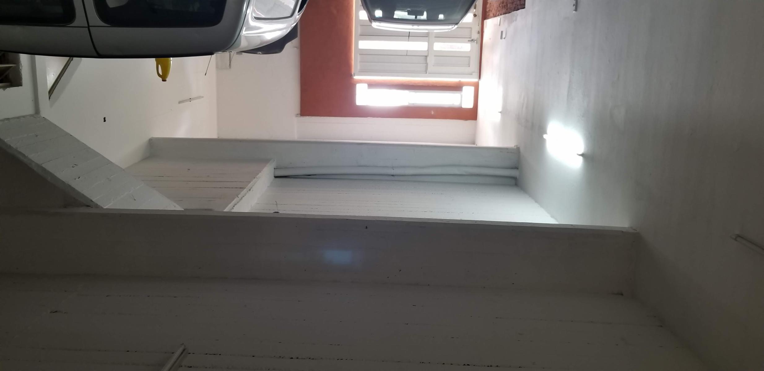 Local con vivienda en lo mejor de Villa Luzuriaga — foto 9