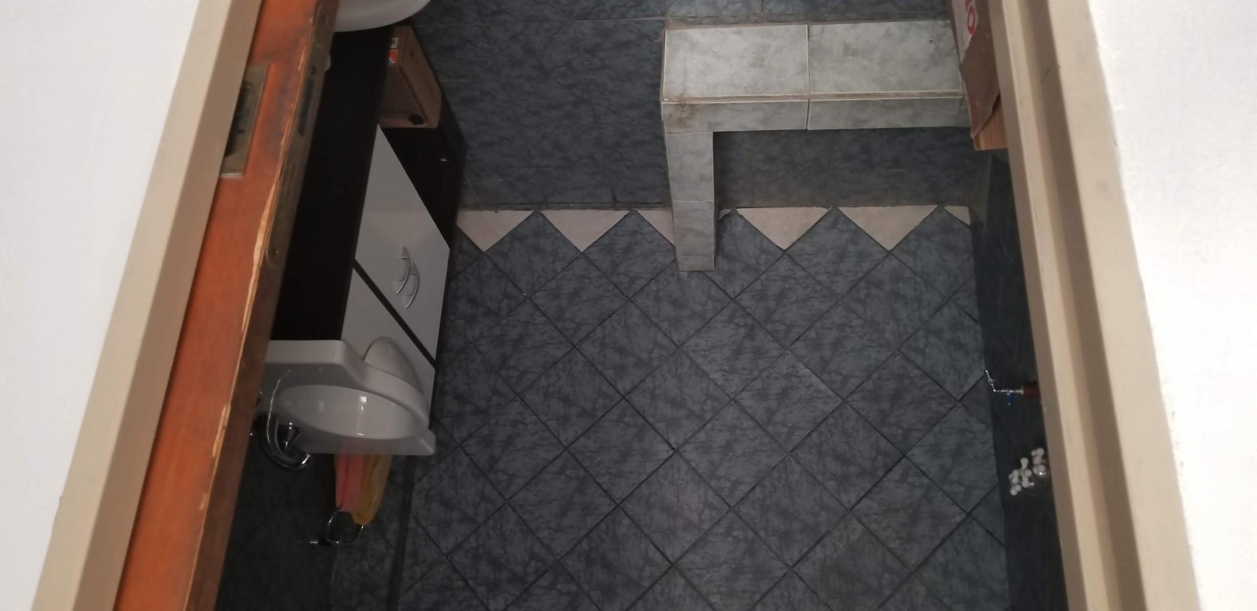 Local con vivienda en lo mejor de Villa Luzuriaga — foto 11