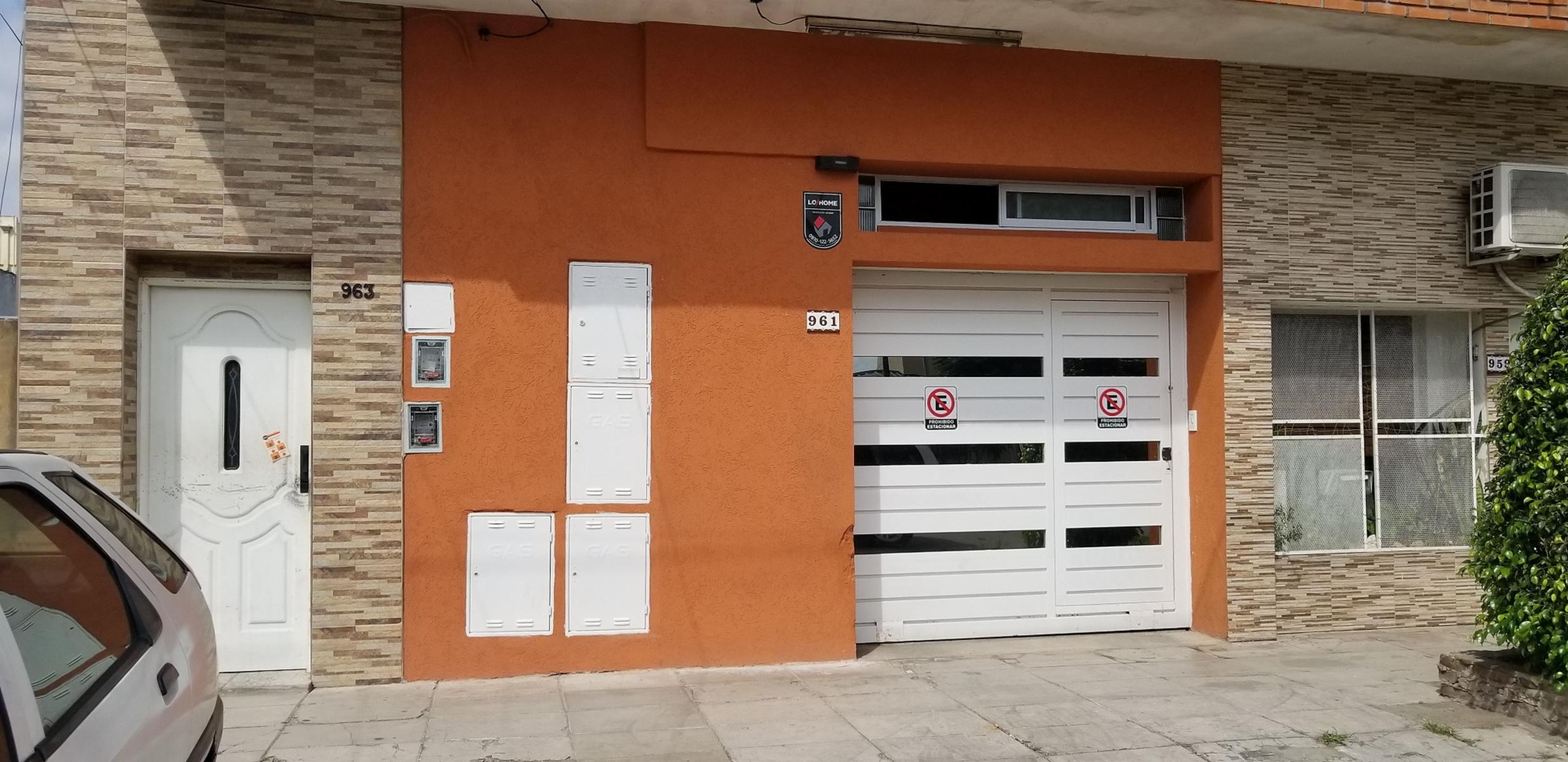 Local con vivienda en lo mejor de Villa Luzuriaga — foto 8