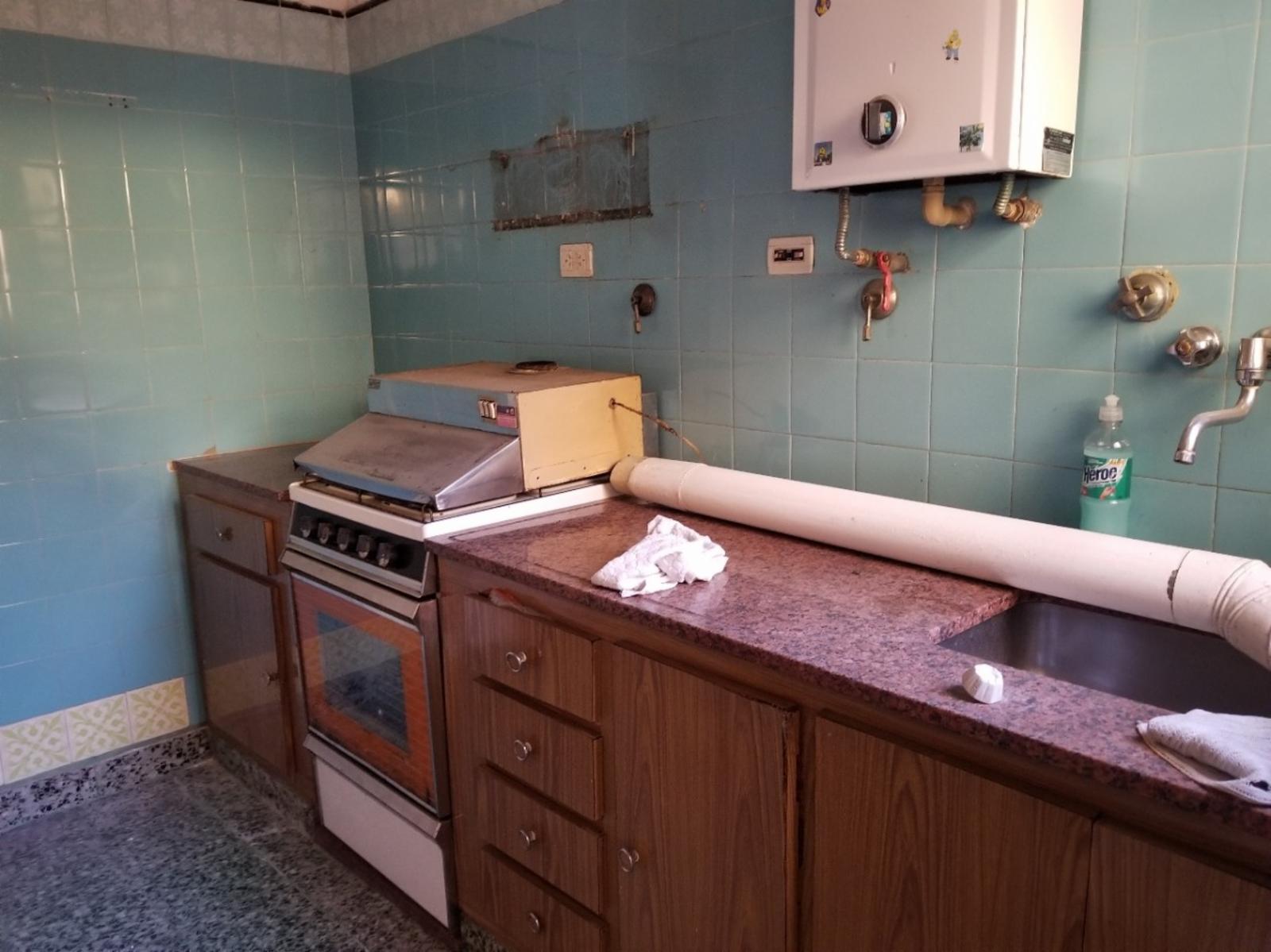 Tres viviendas a reciclar en un lote en La Tablada