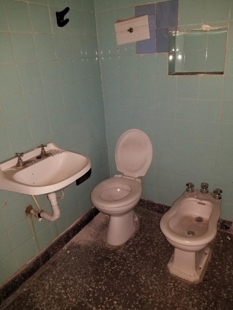Tres viviendas a reciclar en un lote en La Tablada — foto 4