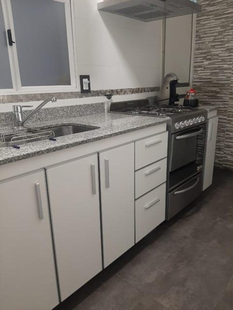 Villa Crespo- Depto. 3 ambientes con gran jardin, como vivir en una casa. Hecho a nuevo. — foto 13