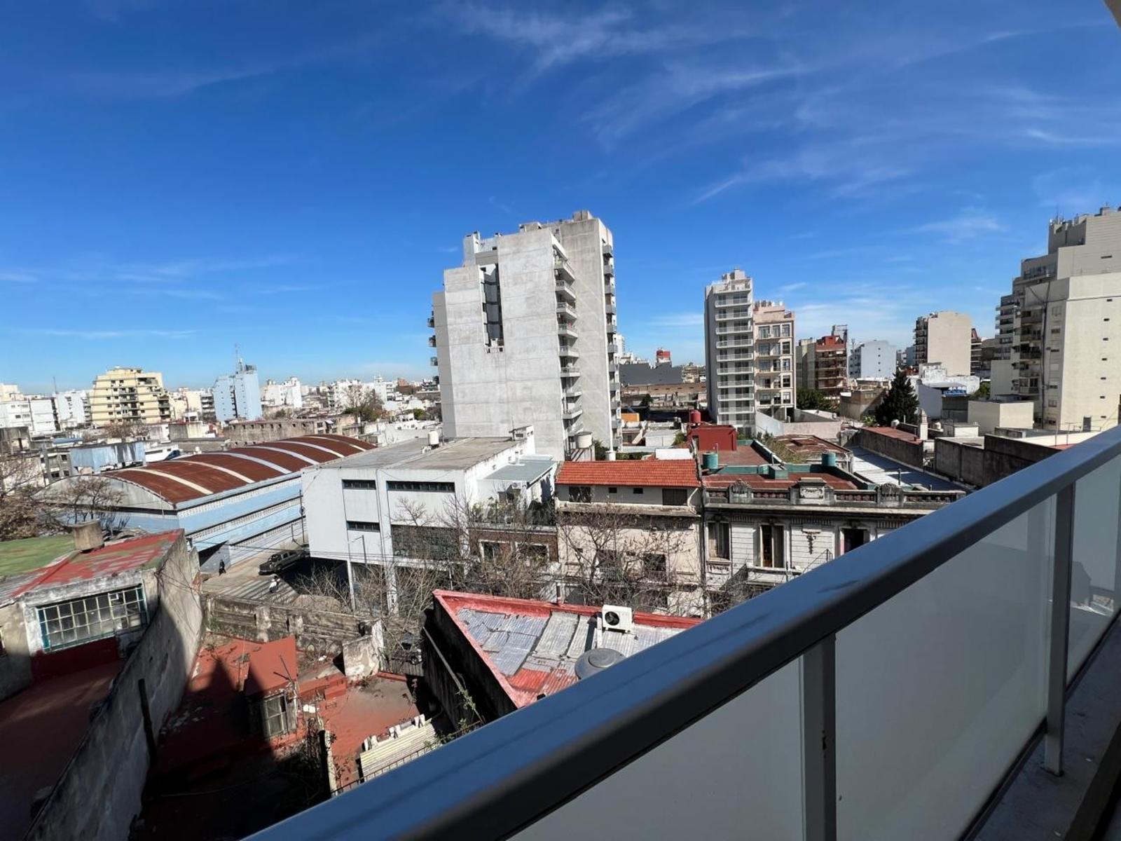 PATERNAL -Muy buen depto. de 2 ambientes con balcon. Edificio con amenities — foto 4