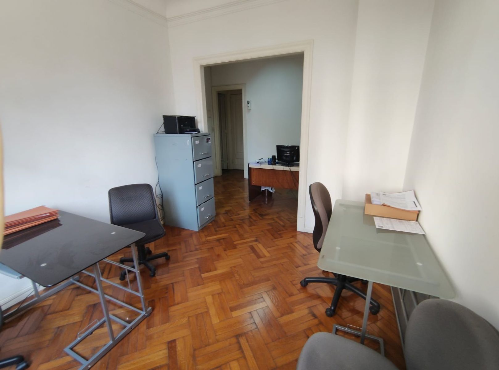 Departamento 2 Ambientes C/grandes Ventanales en los Ambientes. — foto 5