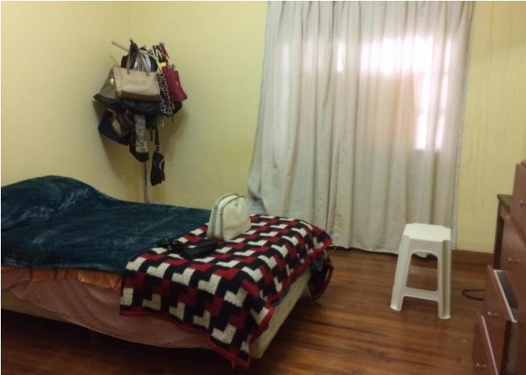CASA SOBRE LOTE PROPIO DE 10 M2 X 23 M2 EN VENTA DE 3 AMBIENTES EN VILLA LUZURIAGA — foto 4