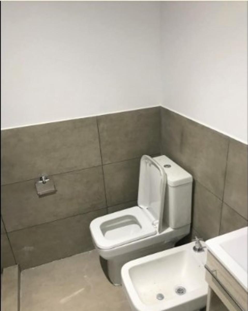 DEPARTAMENTOS DE CATEGORIA EN LA CALLE GARCIA SILVA — foto 5