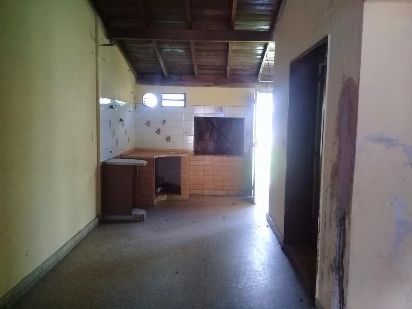 LOTE IDEAL CONSTRUCTOR EN VENTA VILLA LUZURIAGA &quotEXCELENTE UBICACION&quot