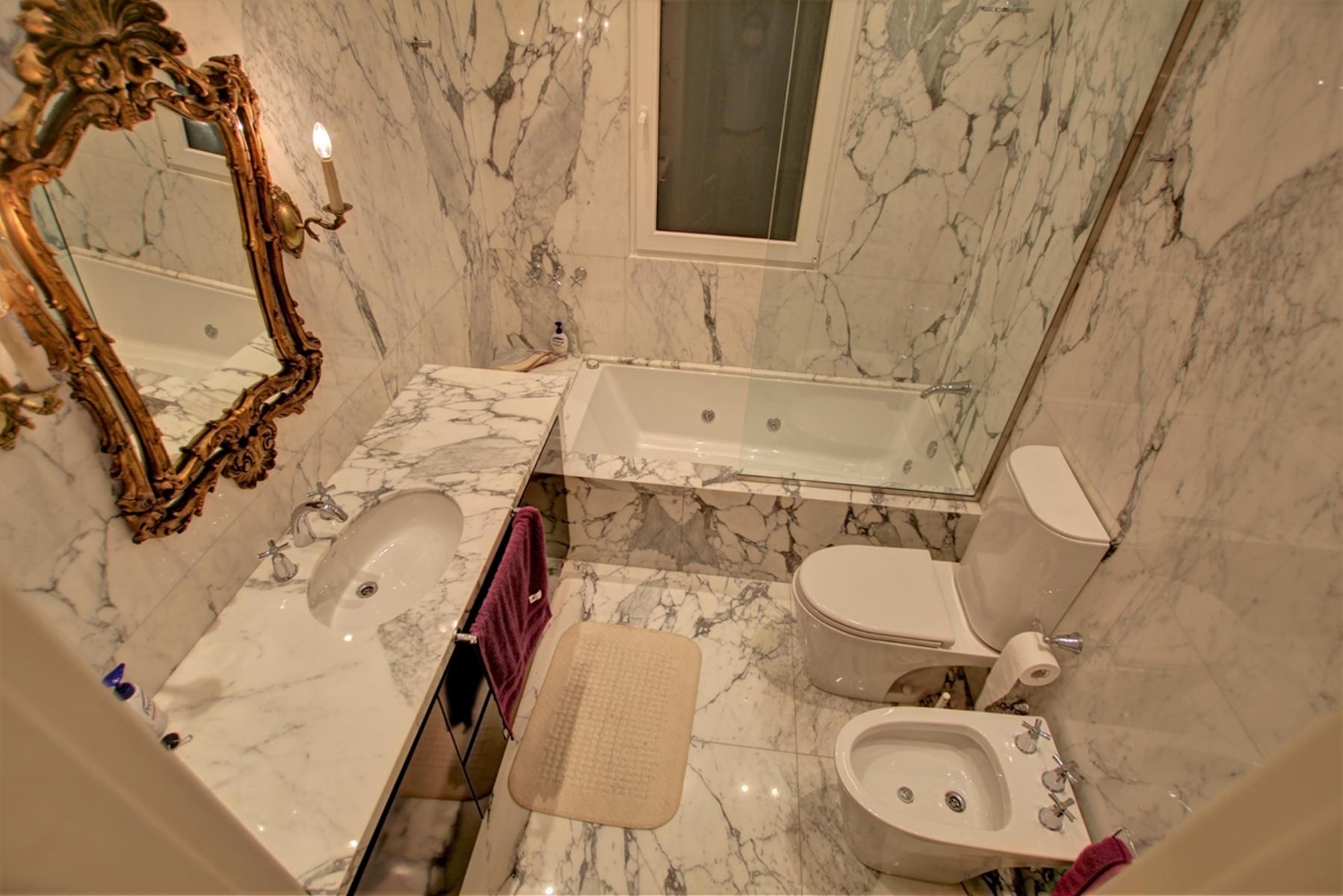 Uriburu y Arenales - Piso de Categoría en Venta - 377m2 *TOUR360 DISPONIBLE* — foto 11