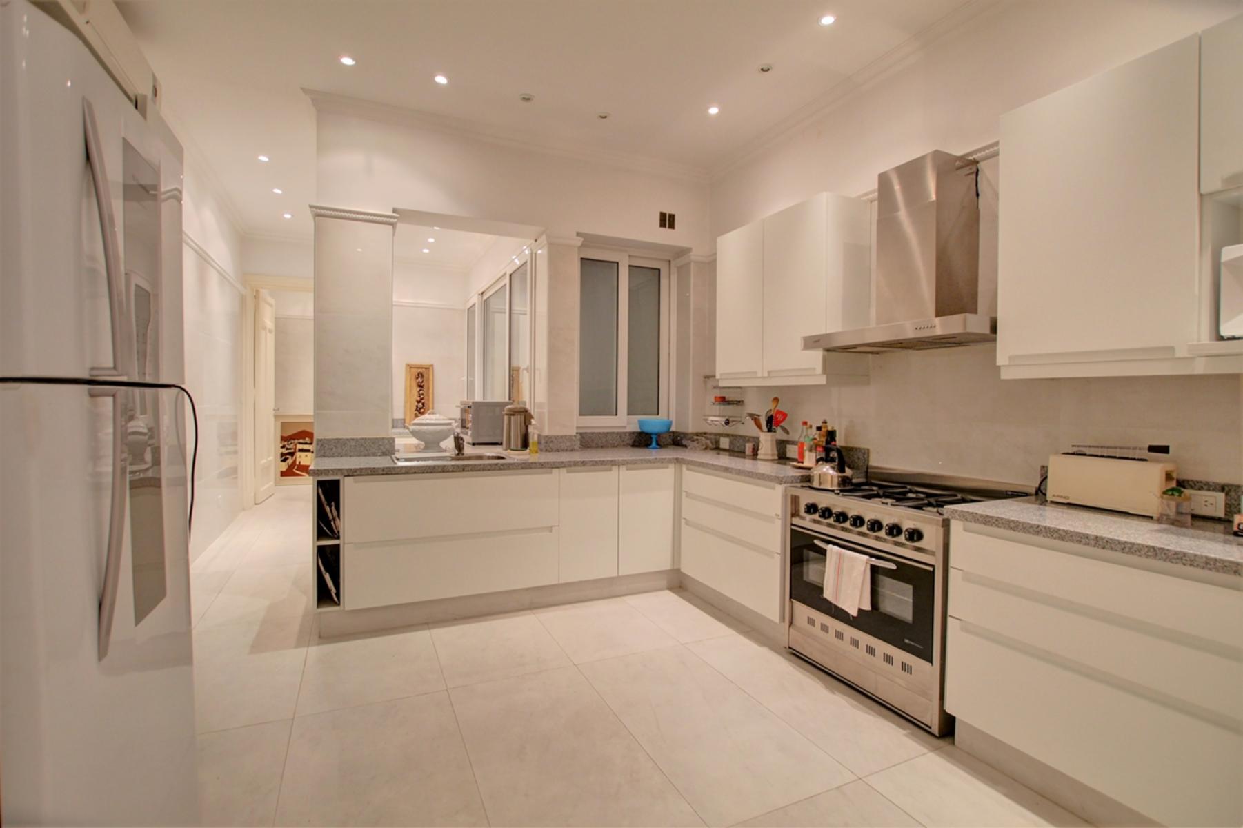 Uriburu y Arenales - Piso de Categoría en Venta - 377m2 *TOUR360 DISPONIBLE* — foto 15