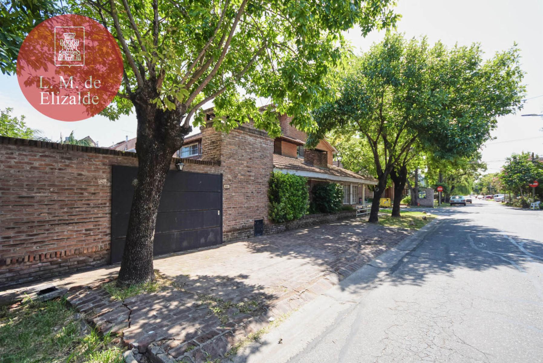 Julian Navarro y Hudson - Casa en Venta c/jardin y pileta - Beccar — foto 2