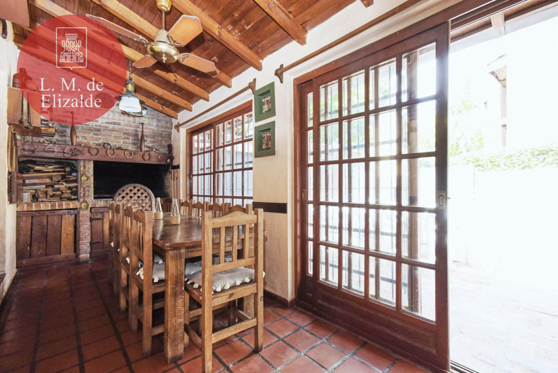 Julian Navarro y Hudson - Casa en Venta c/jardin y pileta - Beccar — foto 11