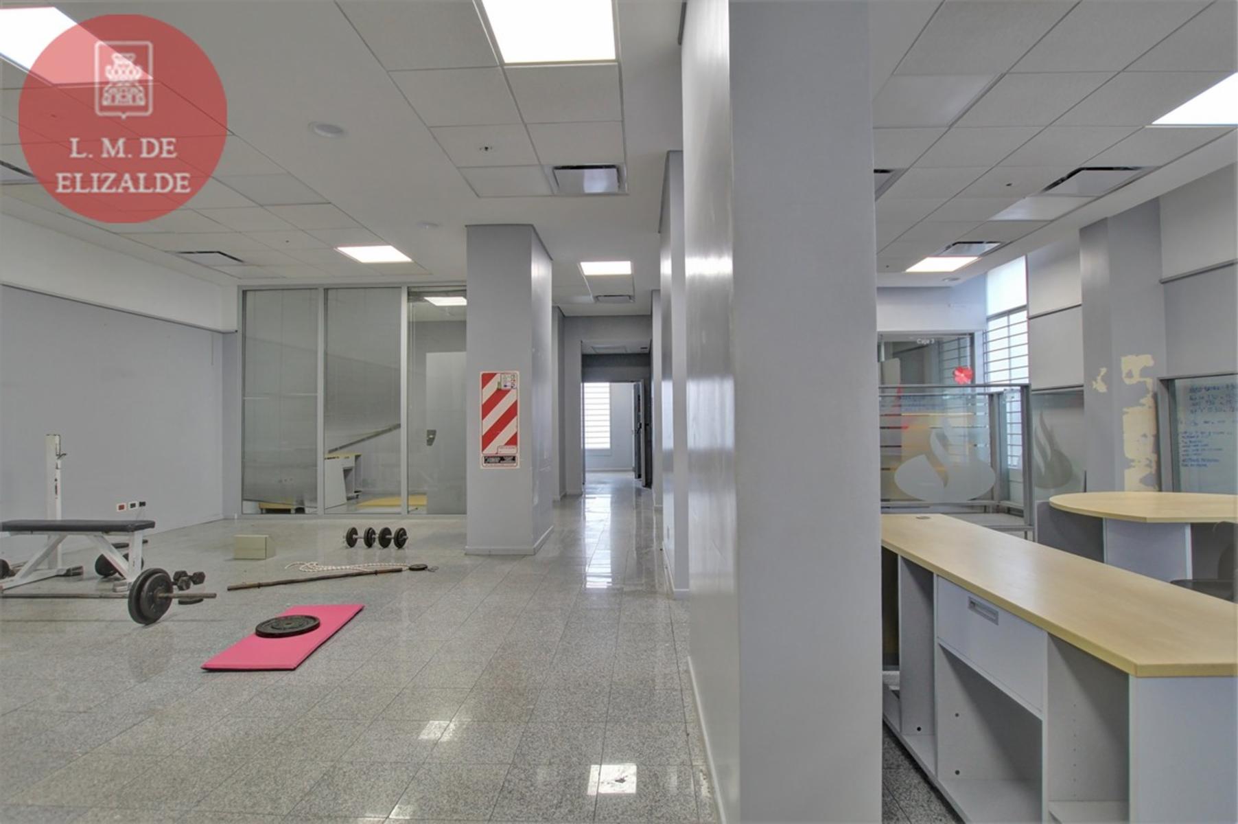 Ituzaingo 300 - San Isidro Local Alquiler 530m2 c/7 cocheras - VER TOUR 360 - 7