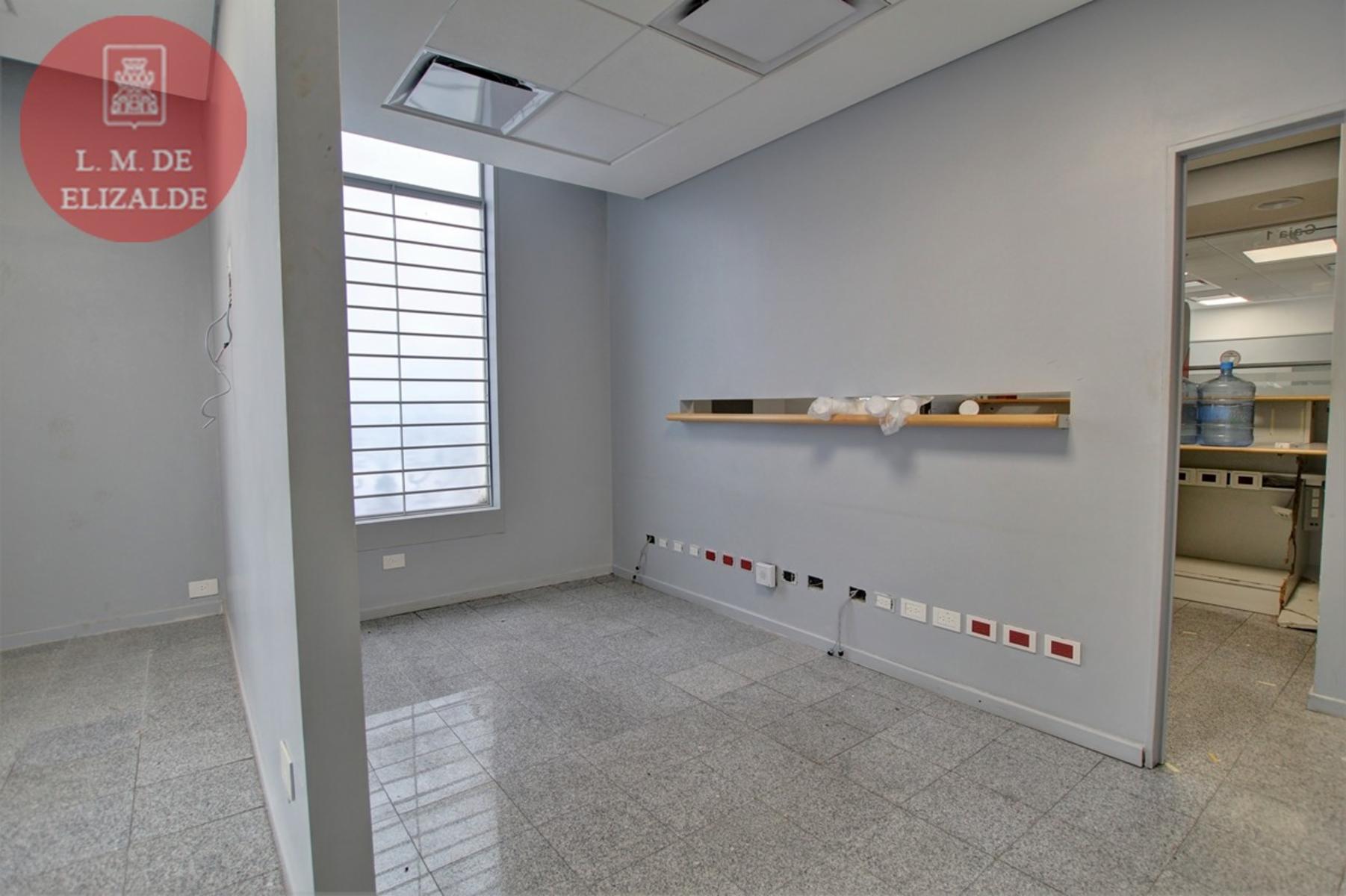 Ituzaingo 300 - San Isidro Local Alquiler 530m2 c/7 cocheras - VER TOUR 360 - 18