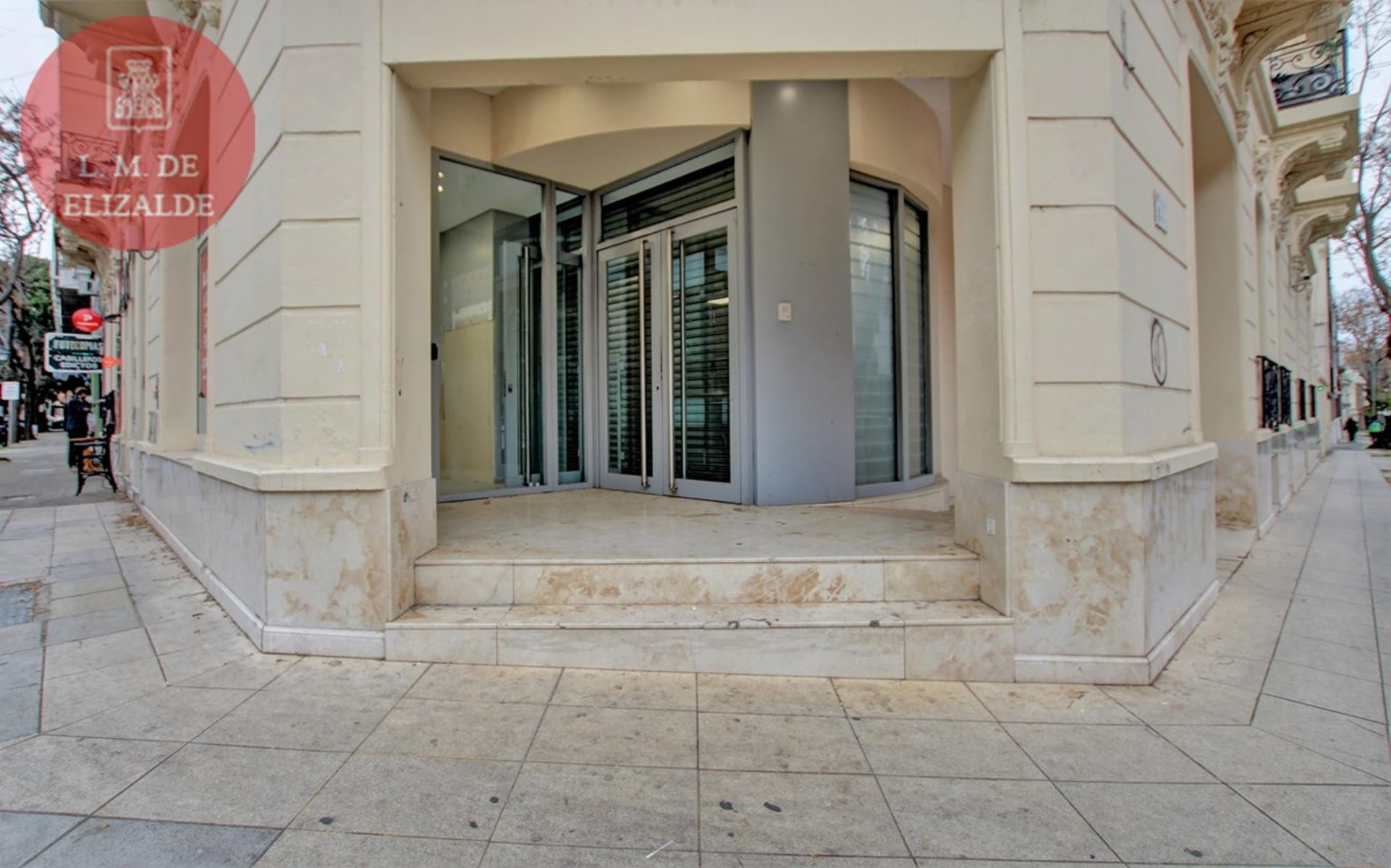 Ituzaingo 300 - San Isidro Local Alquiler 530m2 c/7 cocheras - VER TOUR 360 - 30
